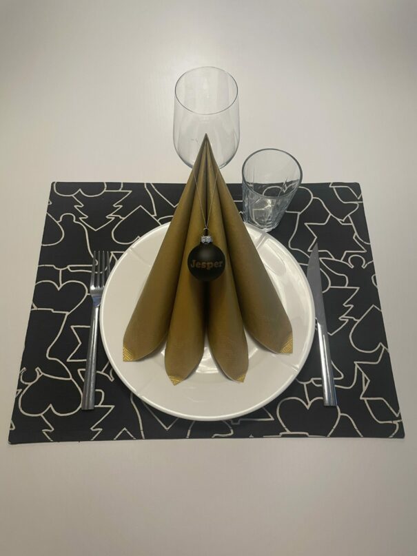 Julekugle - Sort Mat - 4 cm. - Image 4