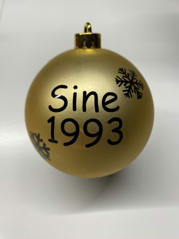 Julekugle - Mat Guld - 8 cm.